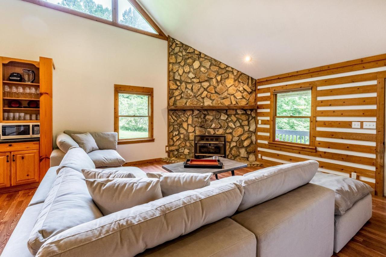 Villa Pebble On The Creek Whittier Exterior foto